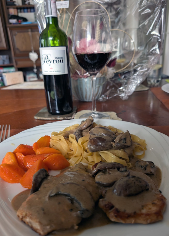 Weinkombi: Schweisfilet mit Pilzrahmsauce klassisch
