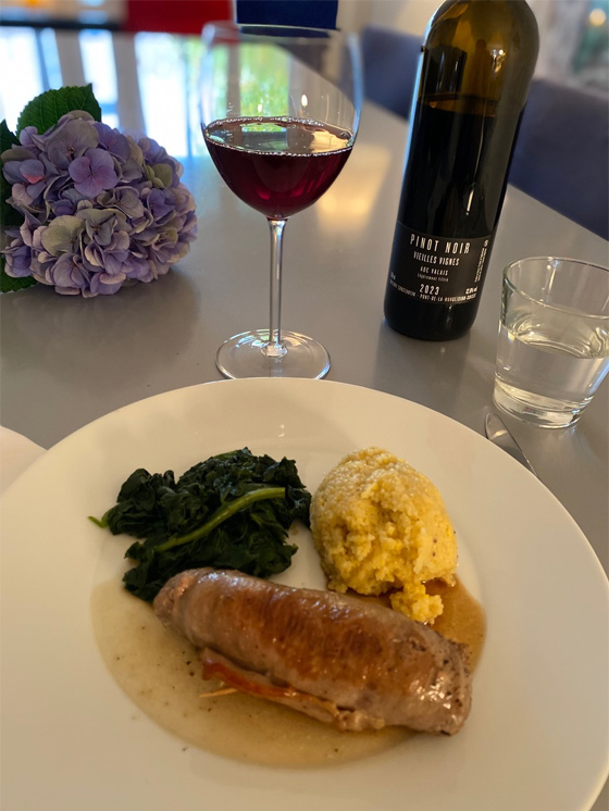 Fleischvogel Polenta - Pinot Noir Schiner