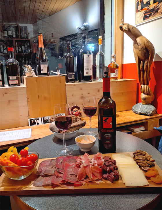 Pinot Noir Constantin zu Apero-Platte